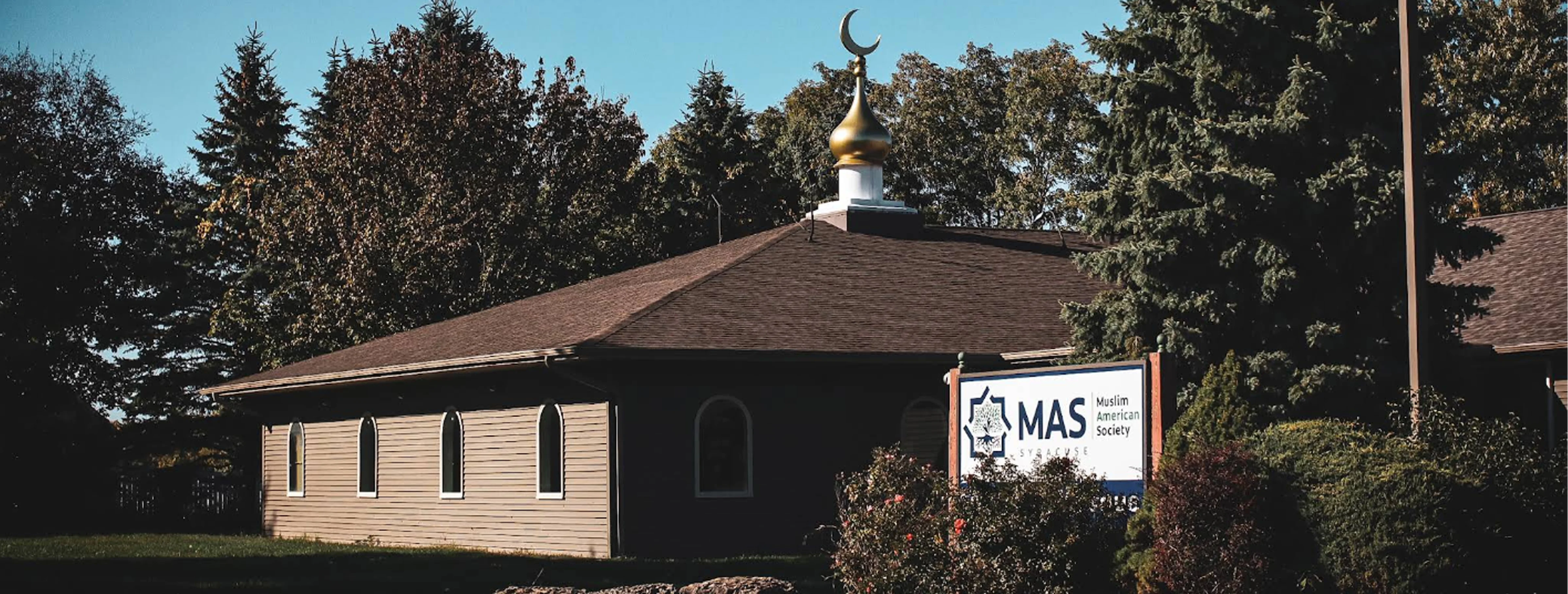 Exterior view of Al-Huda Mosque Syracuse building